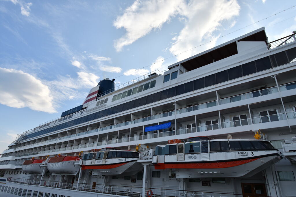 停泊中の飛鳥Ⅱ