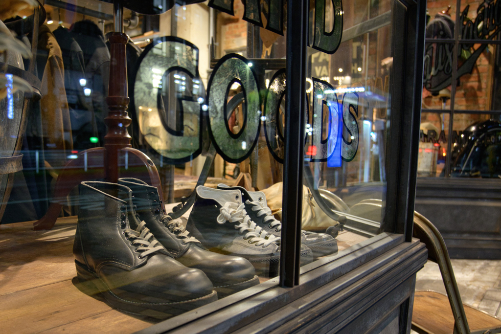 御用達のショールームにて