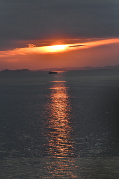 淡路島から見る、夏の夕日