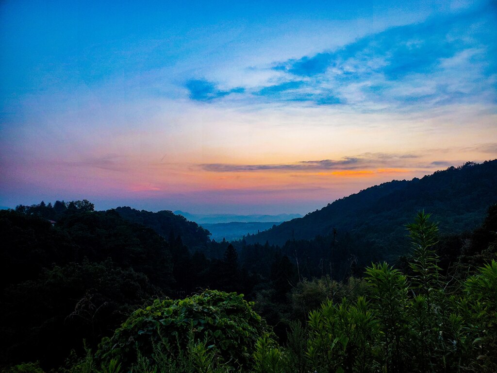 遠くの夕焼け