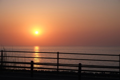 配信遅れてすみません、昨日の夕陽です。