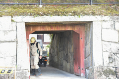 DSC_1506　東大寺に秘密のトンネル