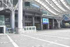 DSC_1176　コロナ当初の博多駅