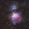 オリオン大星雲と周辺の分子雲