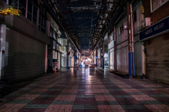 屋根のない新仲