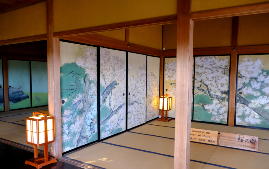 桜の間他