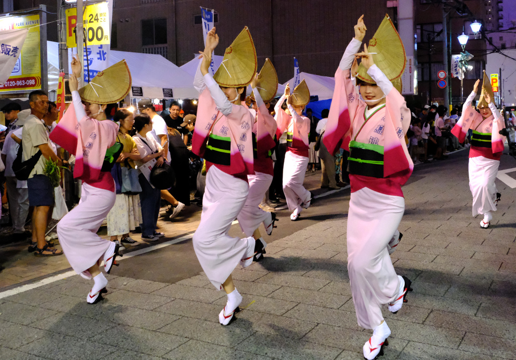 女踊り