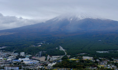 富士急ハイランドを見下ろす