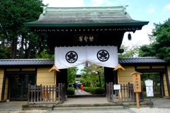 豪徳寺山門