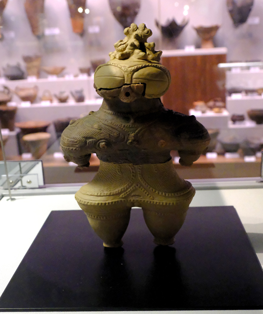 遮光器土偶