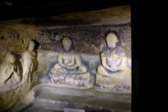 東光寺摩崖仏