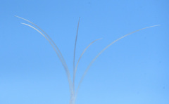 それぞれの道を