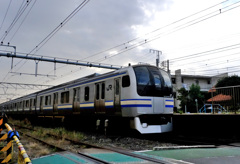 鎌倉駅を出る横須賀線