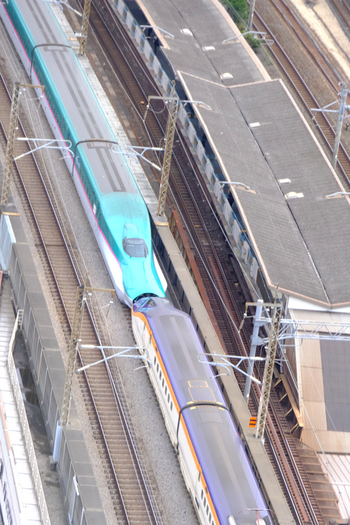 東北新幹線と連結