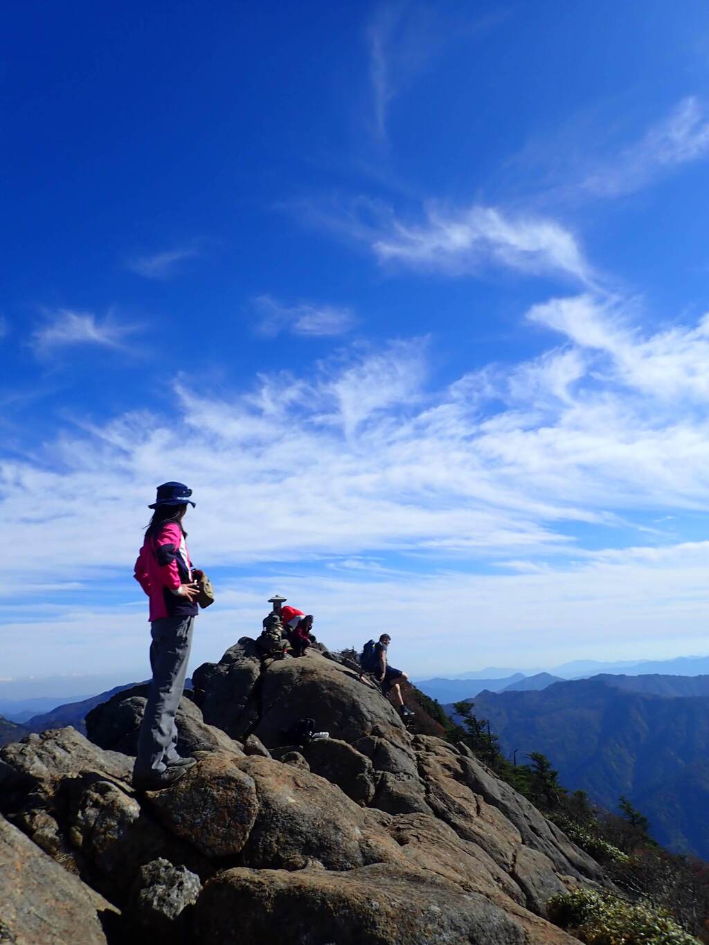 石鎚山・天狗岳への道