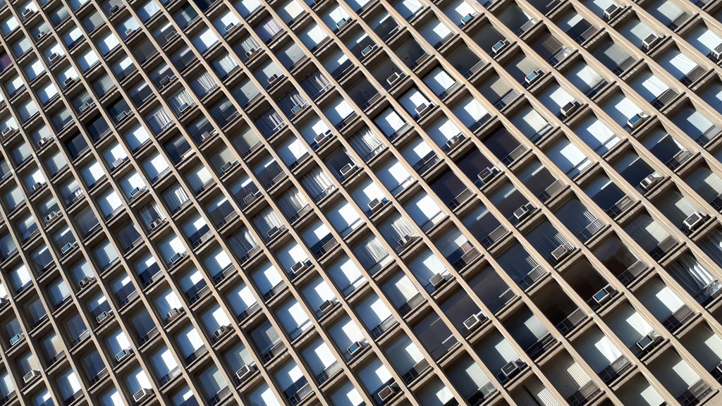 62587674256180429G+00231