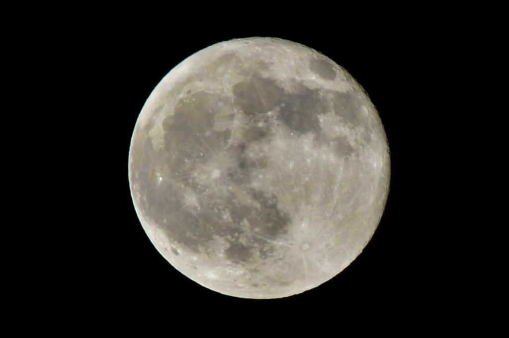 皆既月食