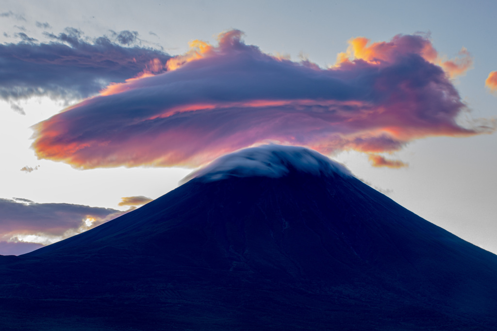 富士山頭白髪