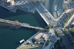 横浜