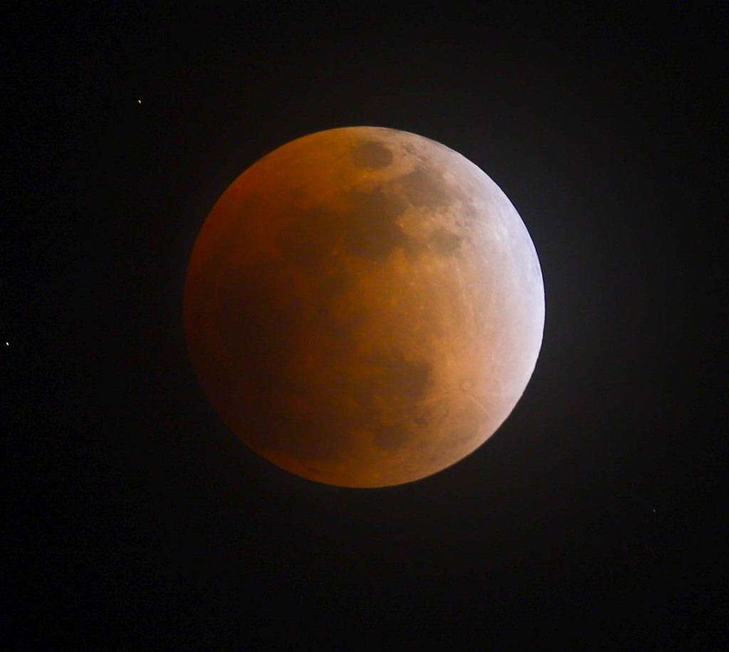 ブラッドムーン  皆既月食 撮影日時：2018:01:31  21：57