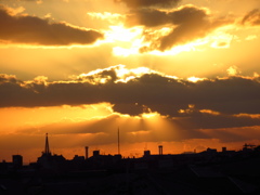 夕陽を隠す