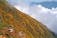 高山に秋の訪れ