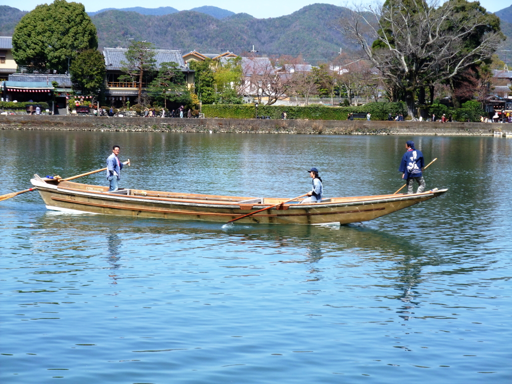 嵐山の川船