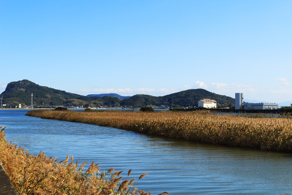 瑞梅寺川から見た今津干潟