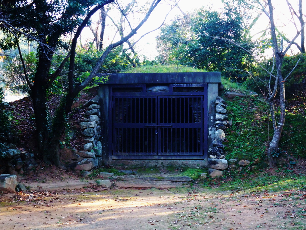 丸隈山古墳