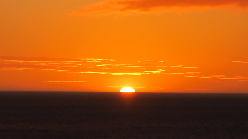 日本海の夕陽