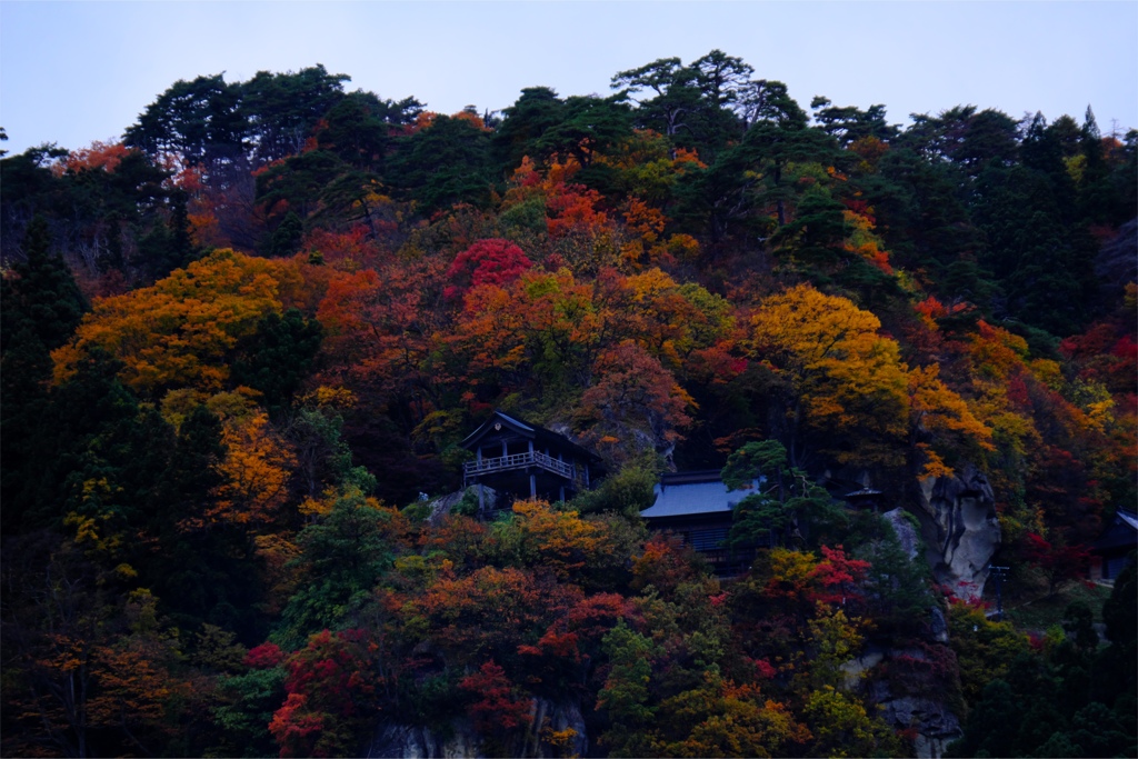 山寺　五大堂