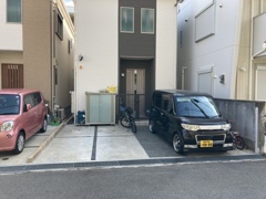 A8A24152-BE2E-460B-89F3-2E1E2D8F0463