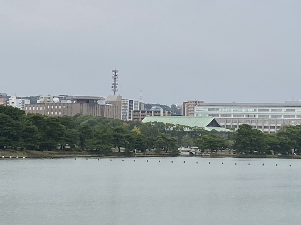 E33FACCE-30C6-41B6-92EE-BF0CBAB13F69