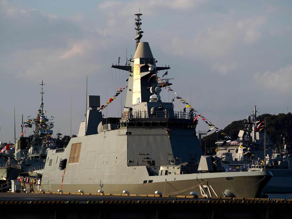 タイ海軍 フリゲート艦「プミポン・アドゥンヤデート」