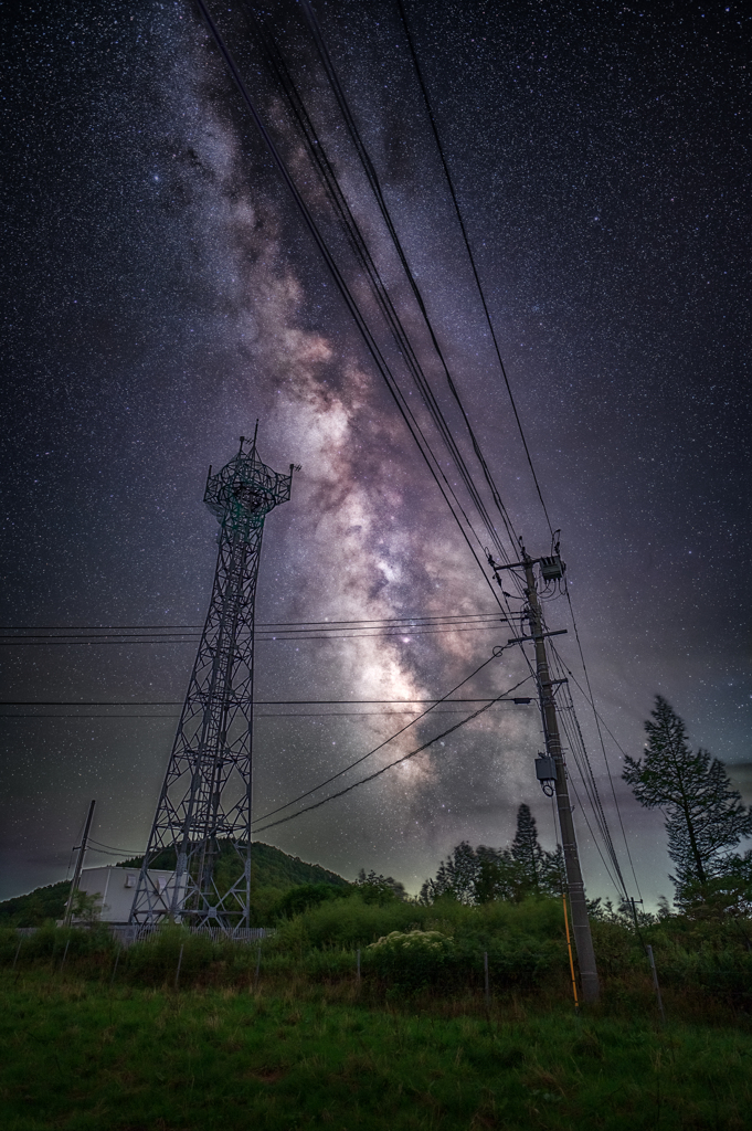 星降る鉄塔と電柱