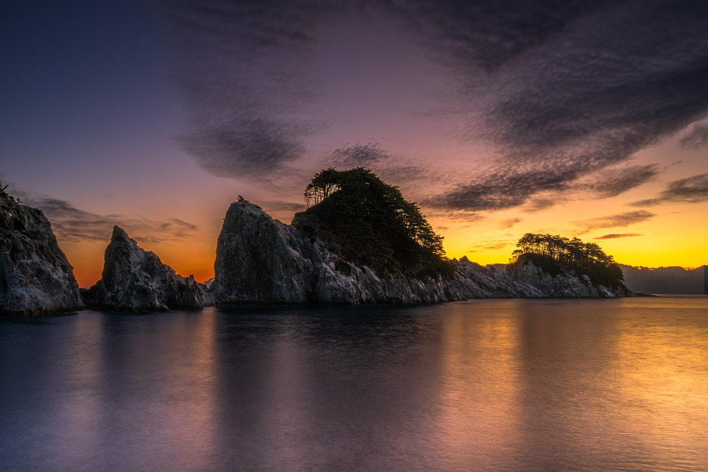 浄土ヶ浜　朝焼け