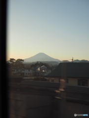 都落ちの車窓から