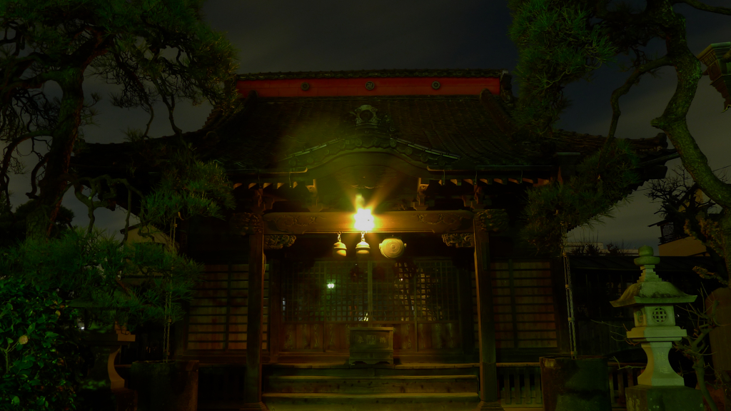 寺 夜景