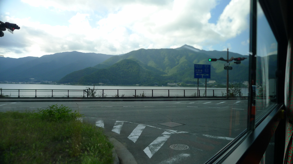 河口湖・バスの車窓から～