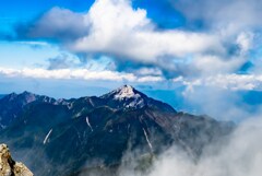 瑞牆山から