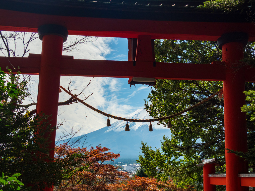 新倉冨士浅間神社
