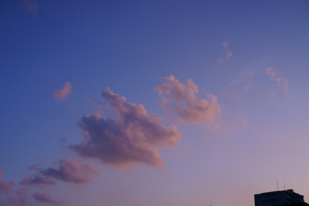 ある夕方の空