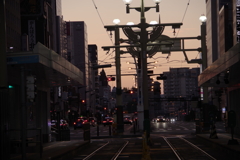 始発前