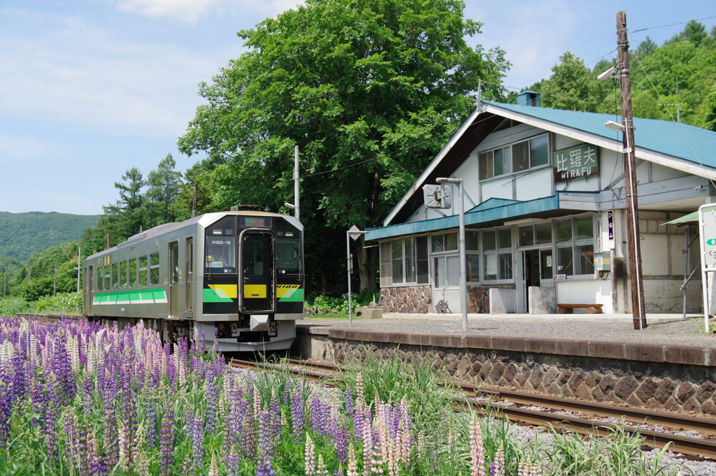 H100 比羅夫駅