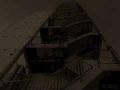 R怖い階段