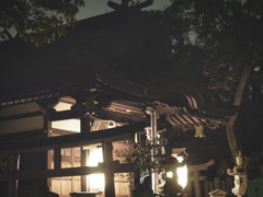 夜の神社