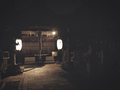 夜の神社