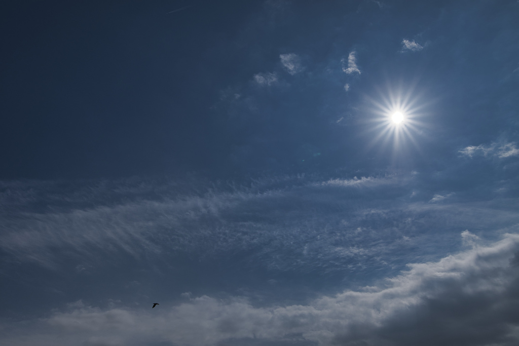 雲と太陽