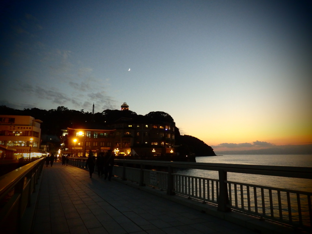 夜の灯り