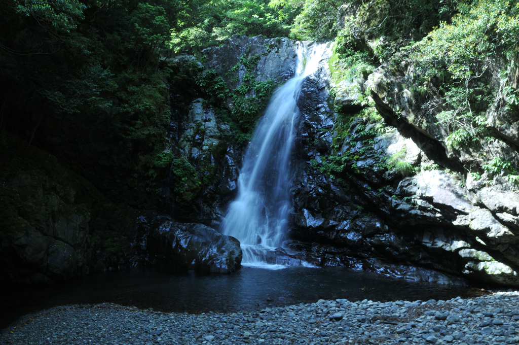 轟九十九滝　鳥返しの滝